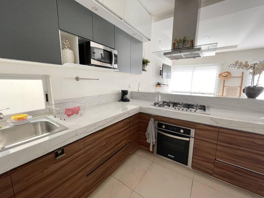 Altus Homes By Andiani Travel Cancún Eksteriør billede