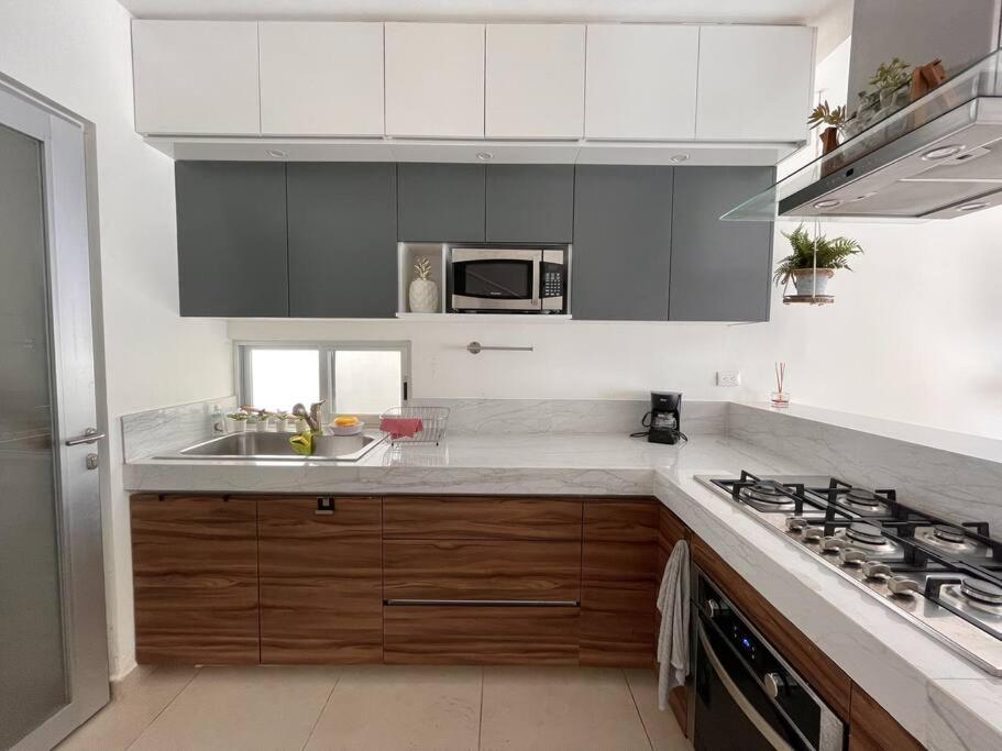 Altus Homes By Andiani Travel Cancún Eksteriør billede