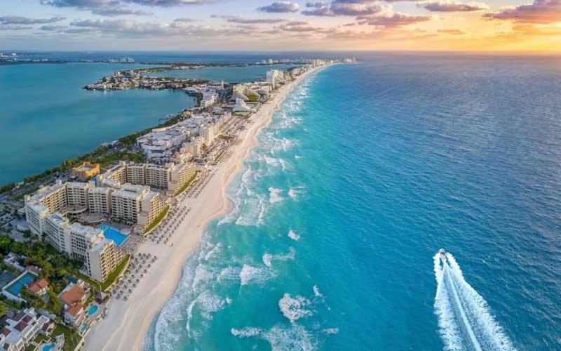 Altus Homes By Andiani Travel Cancún Eksteriør billede